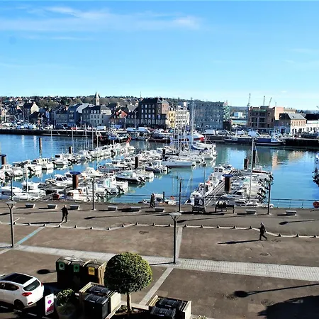 Apartment Duplex Avec Vue Sur Le Port De Plaisance *